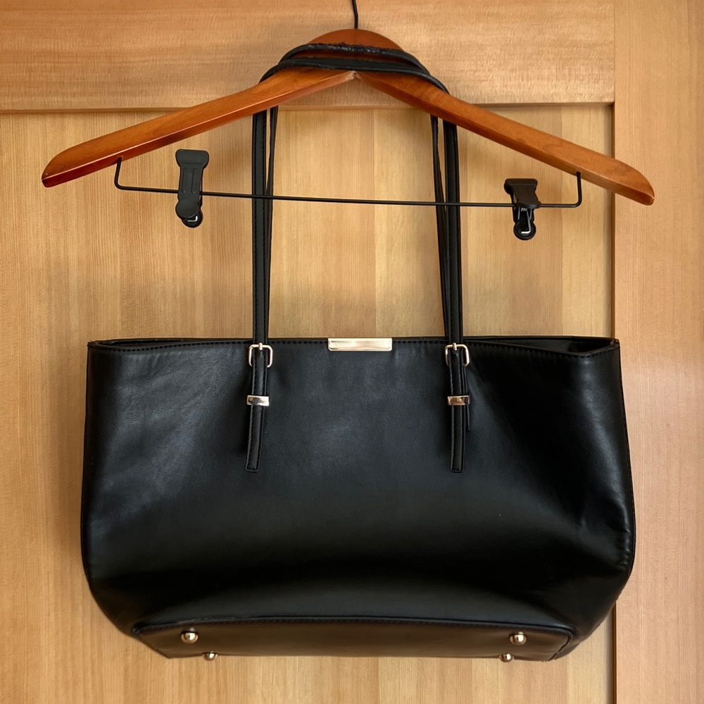 Kelly & Katie Classic Black Tote